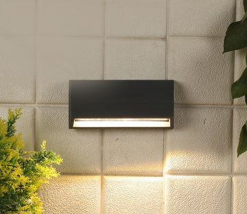 2W Modern Metal LED Wall Light