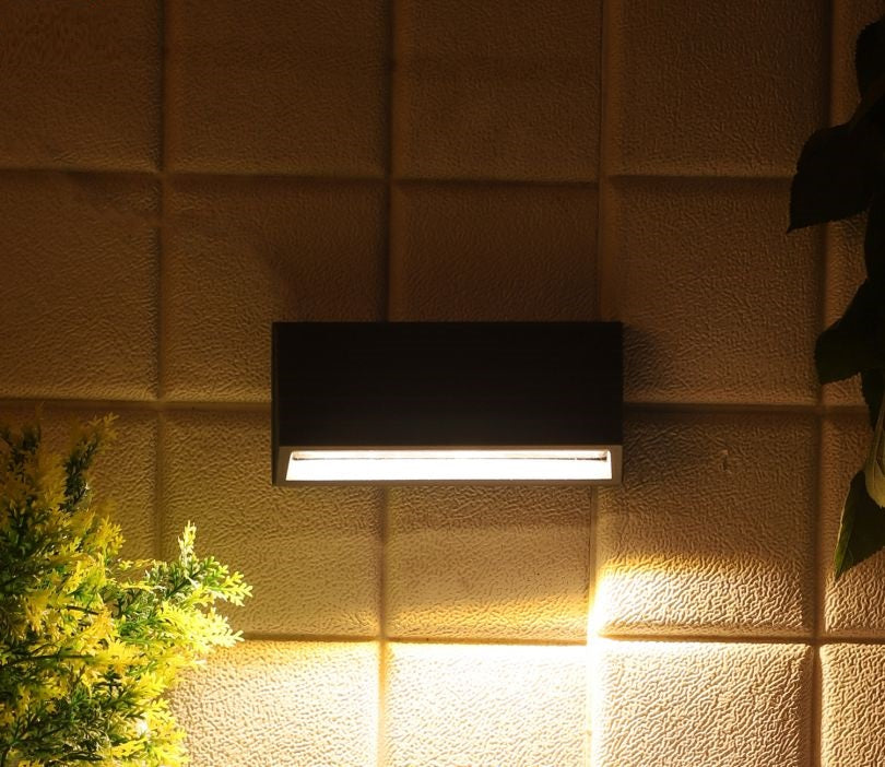 2W Modern Metal LED Wall Light