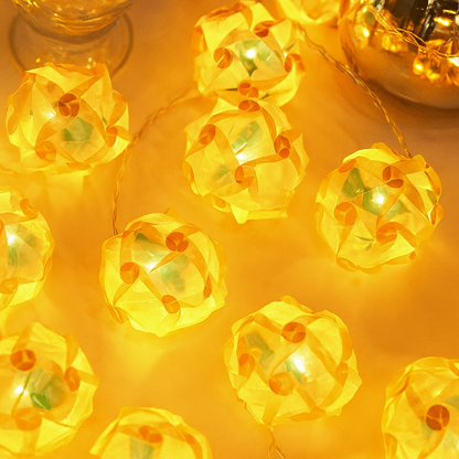 10-Ball Warm Yellow Decorative String Lights